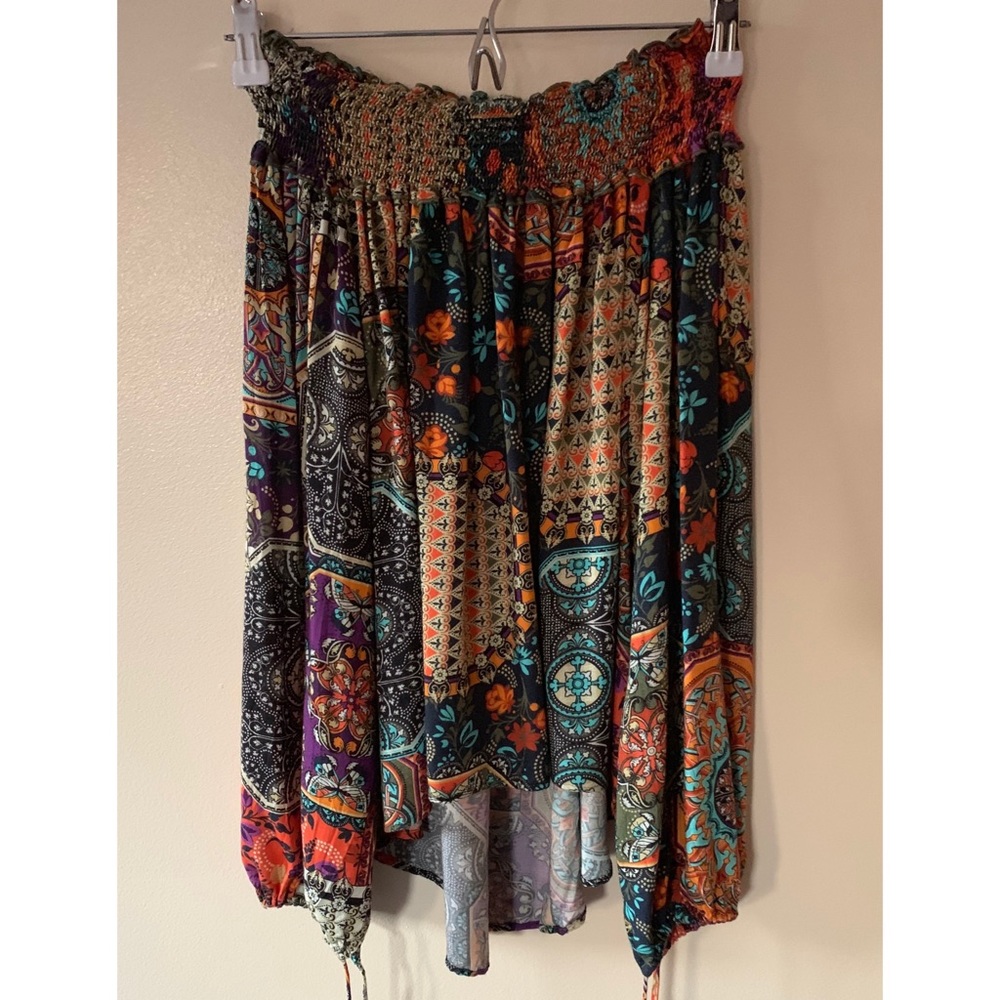 Farm Rio • M • Smocked Off The Shoulder Boho Top